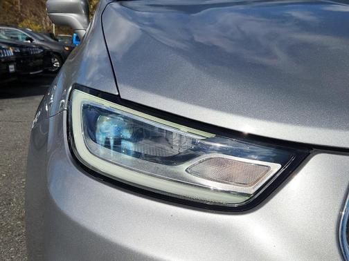 2021 Chrysler Pacifica Touring-L