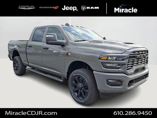 Ceramic Gray Clearcoat 2026 RAM 2500 Black Express