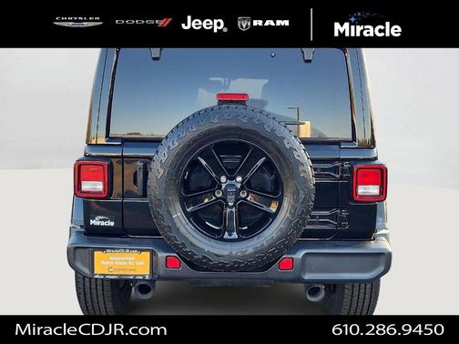 2022 Jeep Wrangler Unlimited Sahara Altitude