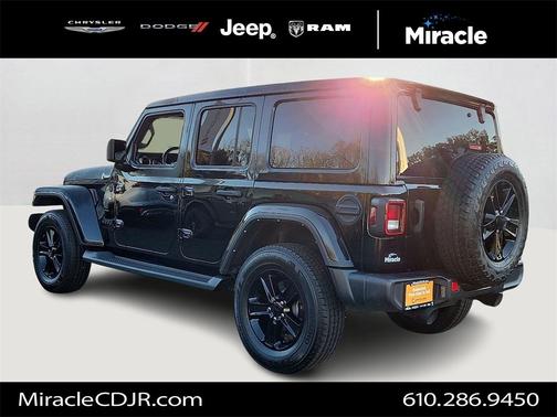 2022 Jeep Wrangler Unlimited Sahara Altitude