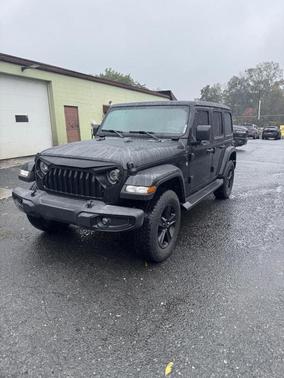 2022 Jeep Wrangler Unlimited Sahara Altitude