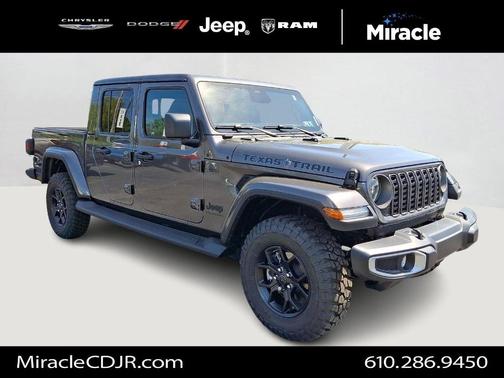 Granite Crystal Clearcoat Metallic 2026 Jeep Gladiator Texas Trail