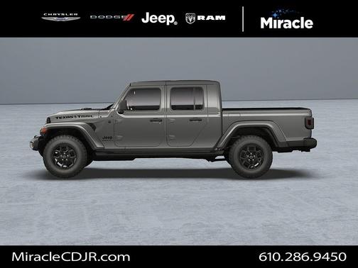 Granite Crystal Clearcoat Metallic 2026 Jeep Gladiator Texas Trail