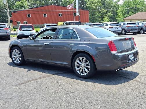 2018 Chrysler 300 Limited