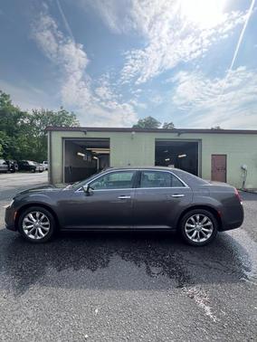2018 Chrysler 300 Limited