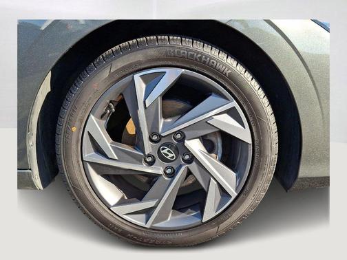 Amazon Gray 2024 Hyundai ELANTRA Limited