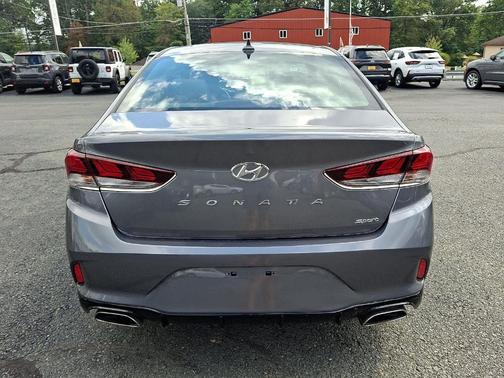 2018 Hyundai SONATA Sport
