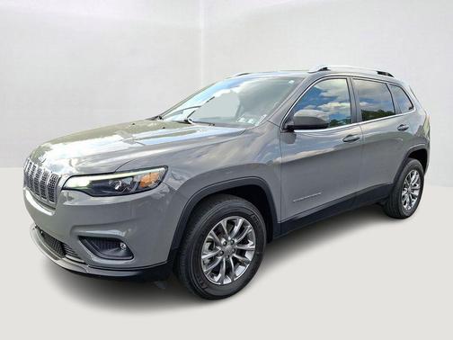 Sting Gray Clearcoat 2021 Jeep Cherokee Latitude Plus