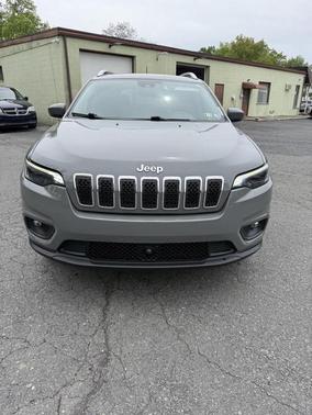 Sting Gray Clearcoat 2021 Jeep Cherokee Latitude Plus