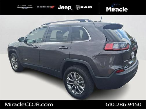 2022 Jeep Cherokee Latitude Lux
