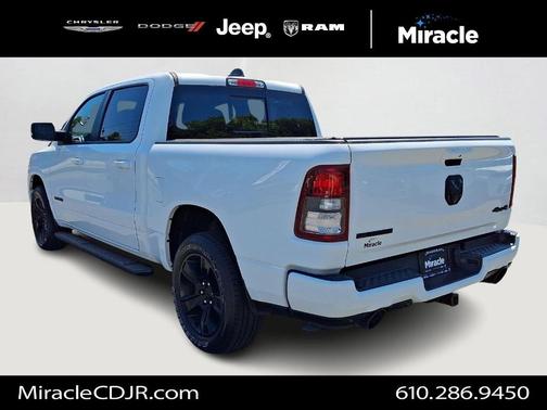 Bright White Clearcoat 2020 RAM 1500 Big Horn