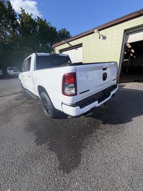 Bright White Clearcoat 2020 RAM 1500 Big Horn