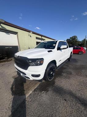 Bright White Clearcoat 2020 RAM 1500 Big Horn