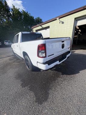 Bright White Clearcoat 2020 RAM 1500 Big Horn