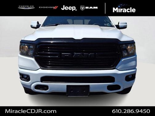 Bright White Clearcoat 2020 RAM 1500 Big Horn