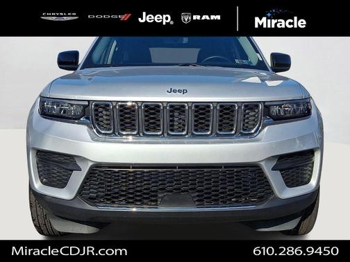2023 Jeep Grand Cherokee Laredo