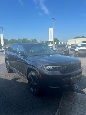 2021 Jeep Grand Cherokee L Laredo