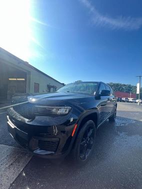 2021 Jeep Grand Cherokee L Laredo