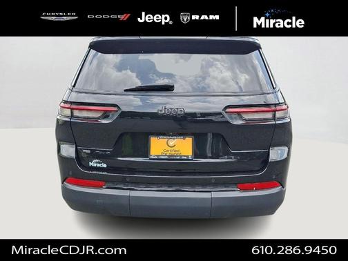 2021 Jeep Grand Cherokee L Laredo