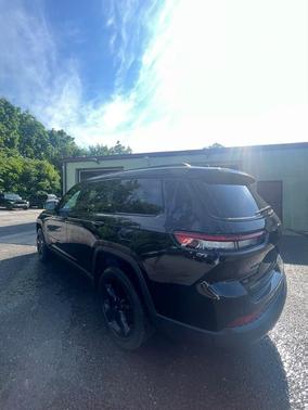 2021 Jeep Grand Cherokee L Laredo