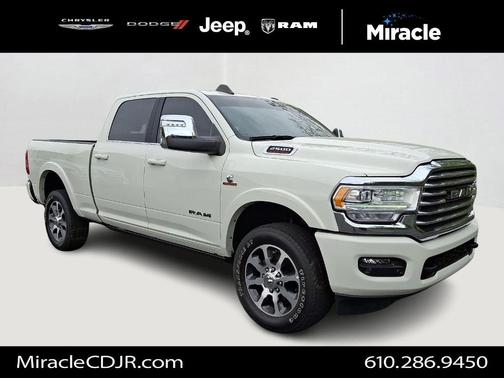 Pearl White 2024 RAM 2500 Longhorn