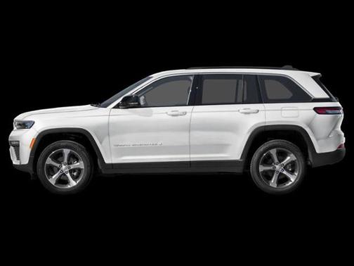 Bright White Clearcoat 2026 Jeep Grand Cherokee Laredo X