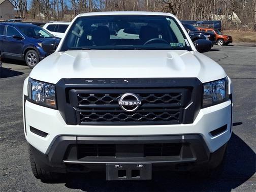 2022 Nissan Frontier S