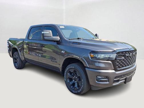 Granite Crystal Clearcoat Metallic 2026 RAM 1500 Big Horn