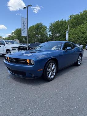 Frostbite 2021 Dodge Challenger SXT
