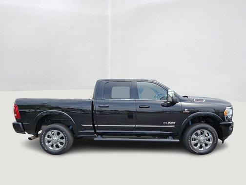 Diamond Black 2023 RAM 2500 Limited