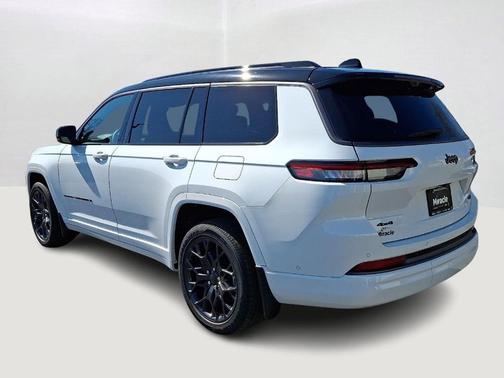 Bright White Clearcoat 2026 Jeep Grand Cherokee L Summit