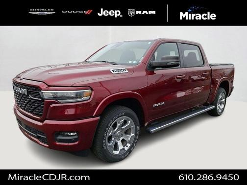 Delmonico Red Pearlcoat 2025 RAM 1500 Big Horn