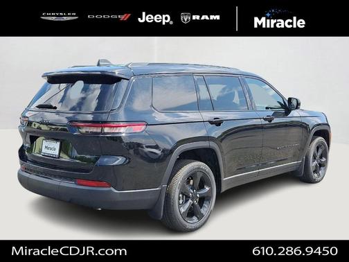 2025 Jeep Grand Cherokee L Laredo