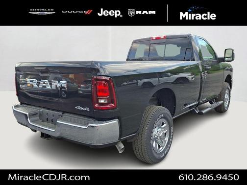 Diamond Black 2026 RAM 2500 Tradesman