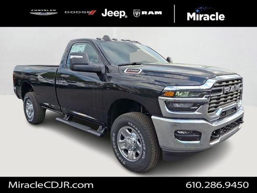 Diamond Black 2026 RAM 2500 Tradesman