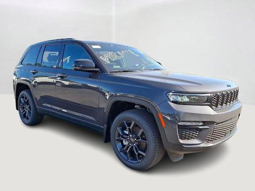 Metallic 2025 Jeep Grand Cherokee Limited