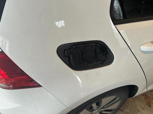 2016 Volkswagen e-Golf SE