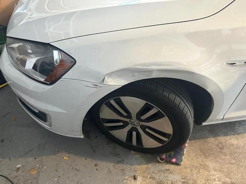 2016 Volkswagen e-Golf SE