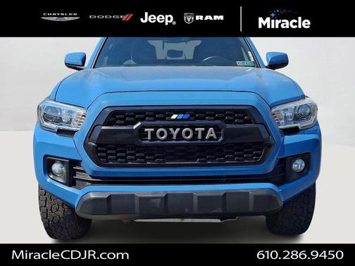Cavalry Blue 2019 Toyota Tacoma TRD Off Road
