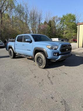 Cavalry Blue 2019 Toyota Tacoma TRD Off Road