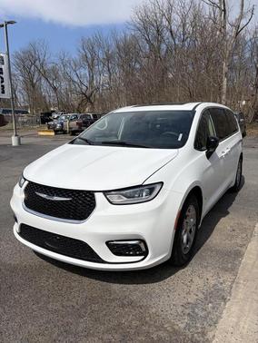 2024 Chrysler Pacifica Limited