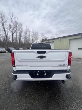 2024 Chevrolet Silverado 3500 High Country