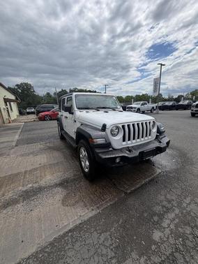 Bright White Clearcoat 2022 Jeep Wrangler Unlimited Sport