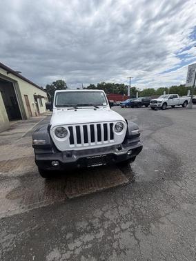 Bright White Clearcoat 2022 Jeep Wrangler Unlimited Sport