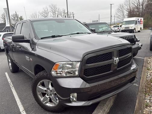 Granite Crystal Clearcoat Metallic 2018 RAM 1500 Express