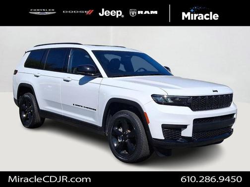 2023 Jeep Grand Cherokee L Laredo
