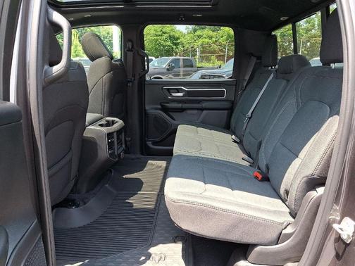 Granite Crystal Clearcoat Metallic 2026 RAM 1500 Big Horn