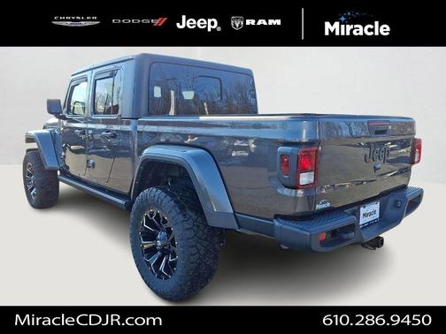 2022 Jeep Gladiator Sport