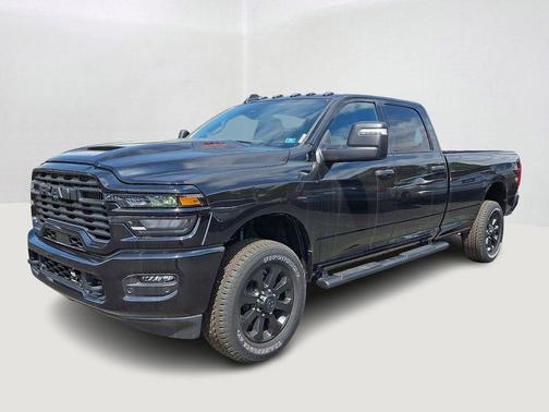 Diamond Black 2026 RAM 2500 Black Express