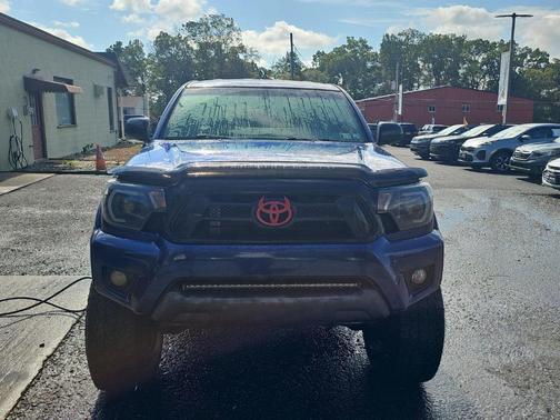2014 Toyota Tacoma Base V6 (M6)